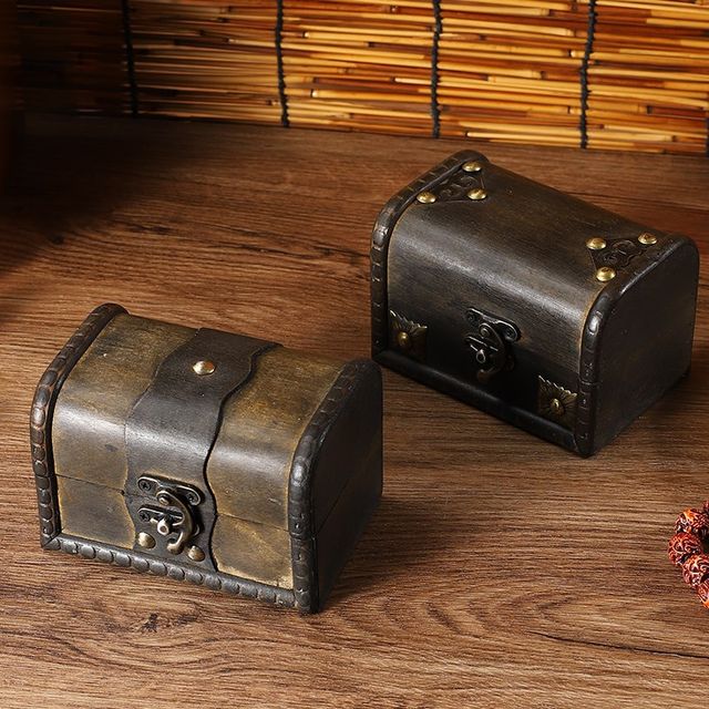 Retro gray wooden jewelry storage box with locks Chinese style nostalgic treasure box dustproof small storage box