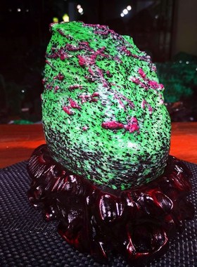 天然红绿宝石原石矿物奇石玉石宝石观赏石桌面装饰送礼收藏摆件