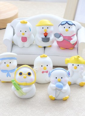 创意可爱白色小鸡摆件工位桌面园艺车载蛋糕装饰品送女生朋友礼物