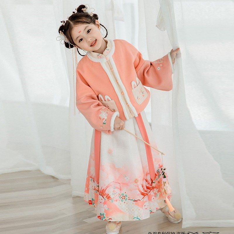 《草莓兔兔》汉服女童冬装宝宝中国风加厚明制古装小女孩古风唐装,淘宝优惠券,粉丝福利购,淘宝优惠卷