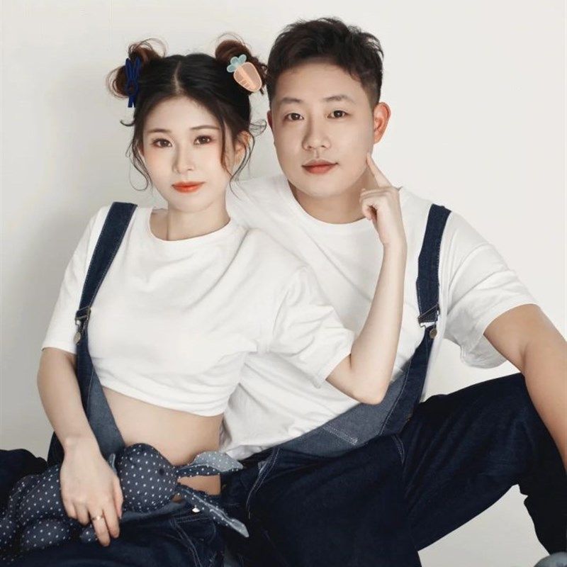 孕妇照片写真服装情侣装牛仔背带裤孕妇情侣夫妻写真拍照主题服装,淘宝优惠券,粉丝福利购,淘宝优惠卷