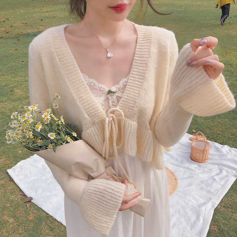 短款温柔风系带毛衣开衫女早秋宽松外穿薄款喇叭袖针织马海毛外套,淘宝优惠券,粉丝福利购,淘宝优惠卷