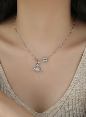 VivanneWerkend土星锁骨链