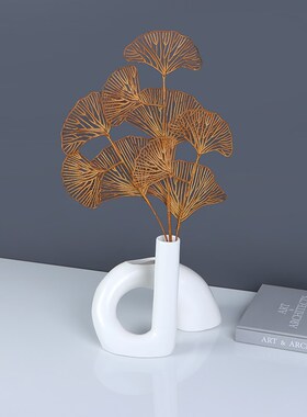 北欧风格装饰花器抽象陶瓷摆件轻奢创意桌面玄关家居简约白色花瓶