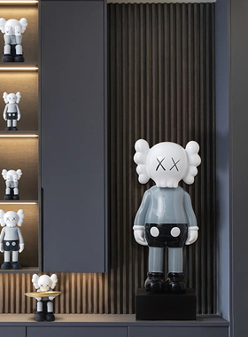 潮玩公仔暴力熊落地电视柜台面客厅样板房乔迁送礼家居大