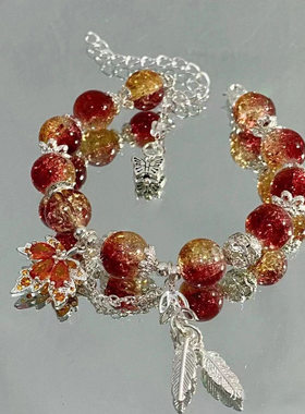 秋季新款红色枫叶串珠手链轻奢小众设计高级感羽毛吊坠爆裂珠手环