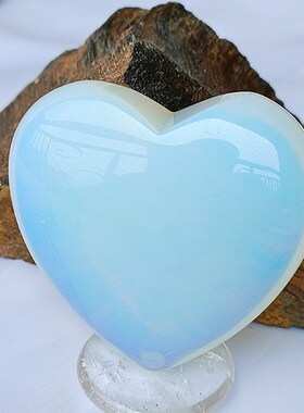 自然粉红色水晶心形装饰品5.5厘米水晶大心形家庭桌面装饰装饰品