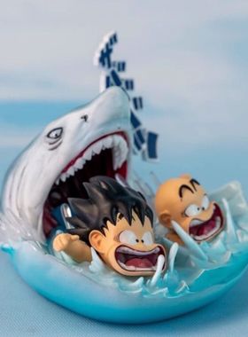 七龙珠 小悟空克林修行 鲨鱼攻击 悟空小林水里逃生 蛋仔模型手办
