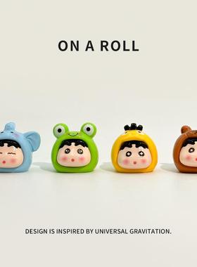 蜡笔小新屏幕显示器桌面小摆件2025年新款可爱工位装饰车载饰品