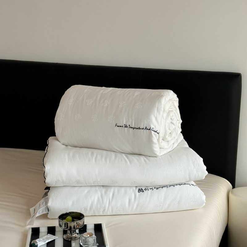 轻奢60支全棉蝴蝶结提花蚕丝雪绒柔软舒适春秋被加厚冬被双人被芯,淘宝优惠券,粉丝福利购,淘宝优惠卷