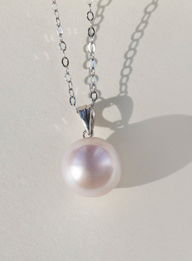 18K金天然淡水珍珠项链正圆强光珍珠锁骨链单颗吊坠送女友礼物