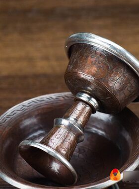 尼泊尔供杯供酒供具复古手工紫铜镀银铜供杯 小号9cm