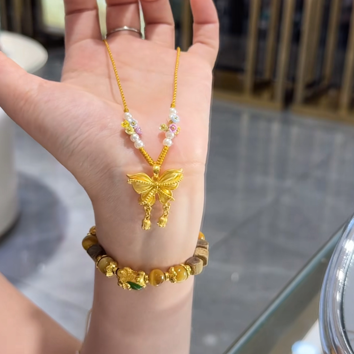 希曼汀黄金蝴蝶吊坠女999足金在逃公主编织绳项链生日礼物送女友,淘宝优惠券,粉丝福利购,淘宝优惠卷