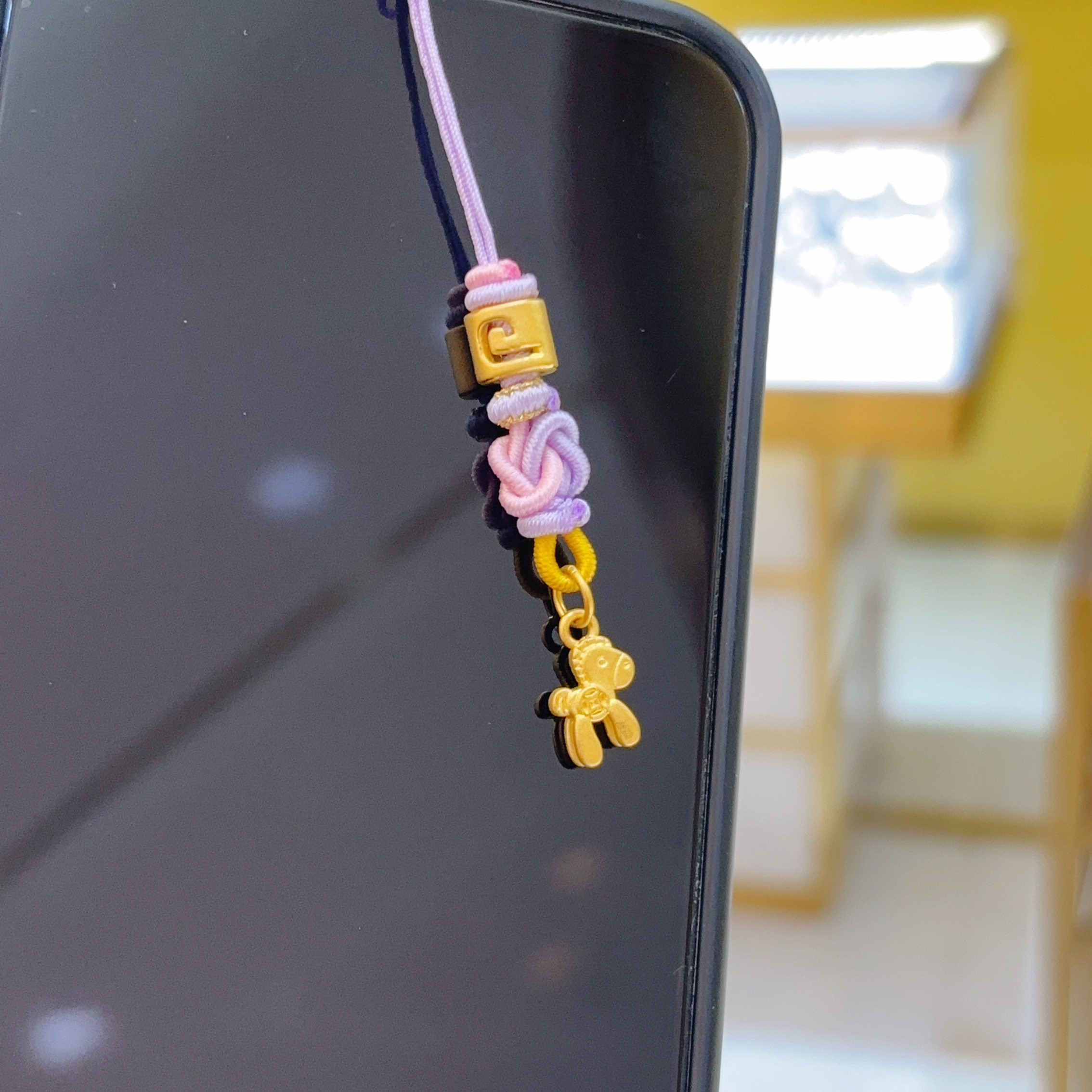 希曼汀999足金小马字母手机挂黄金手工编绳挂件送情人节生日礼物,淘宝优惠券,粉丝福利购,淘宝优惠卷