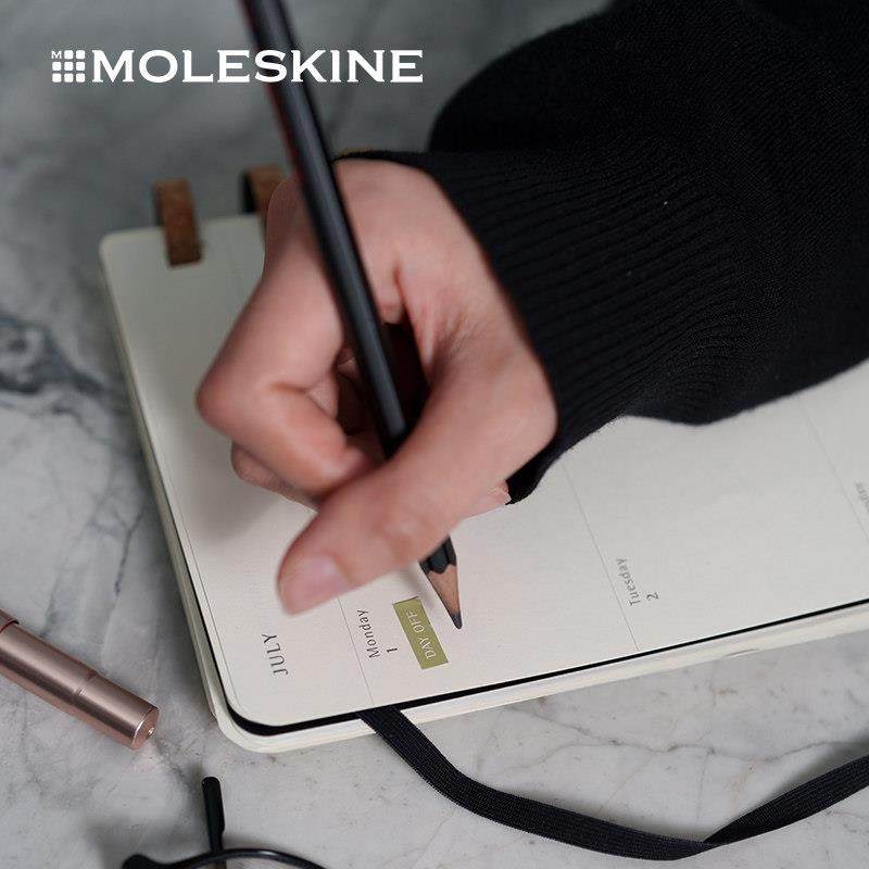 Moleskine 2025年12个月Spiral系列硬面周计划/月计划本活页软面,淘宝优惠券,粉丝福利购,淘宝优惠卷