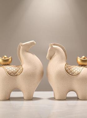 新中式马上有钱骏马摆件办公室装饰品高档客厅博古架乔迁开 业礼