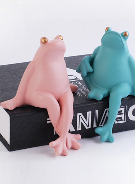 卡通抽象动物猫头鹰企鹅马摆件家居儿童房客厅酒柜羊猪青蛙装饰品