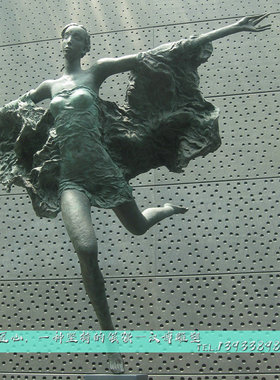 音乐小品人物铜雕定制广场音乐家抽象雕J像户外大型玻璃钢人物雕