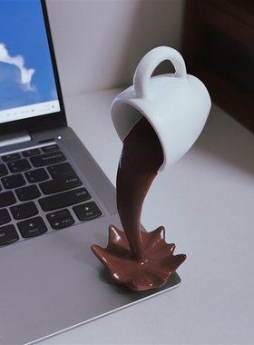 打翻的卡布奇诺】创意咖啡杯立体摆件桌面装饰品创意恶搞摆件