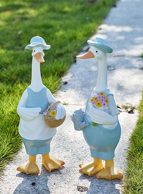 可爱创意情侣鸭摆件客厅桌面家居装饰品超市美陈货架顶层场景陈列