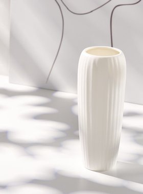 蜀门北欧白色陶瓷小花瓶简约桌面客厅家居装饰品水养插花创意摆件