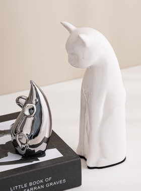 北欧创意b摆件轻奢客厅玄关入户客厅办公室书桌桌面家居装饰品摆