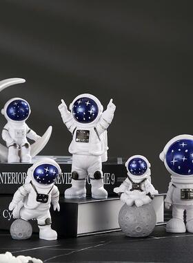 创意太空人车载小摆件桌面太空人客厅电视柜儿童房家居装饰摆设品