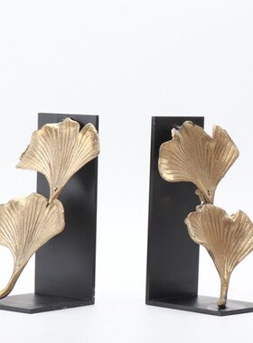 现代新中式创意铁艺铜杏叶摆件酒店会所书房办公室书挡软装饰品