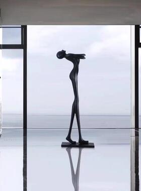 酒店大堂人物雕塑落地摆件样品屋展示中心样板间橱窗柜工作室抽象