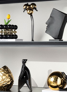 轻奢电视柜壁柜摆件黑金色插花器抽象艺术L人物雕塑酒柜墙饰装饰