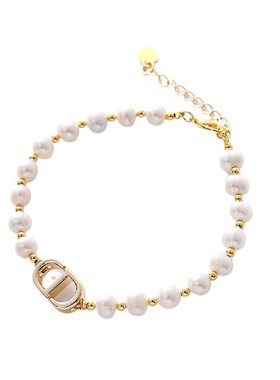 时尚字母天然淡水珍珠手链小众ins设计韩版简约个V性闺蜜手串手饰