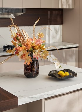 邸高家居软装设计样板间厨房餐厅岛台果盘餐桌插花装饰品摆件花瓶