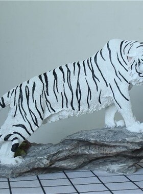 12生肖老虎摆件树脂工艺品家居办公室桌面装饰品现代客厅吉祥物