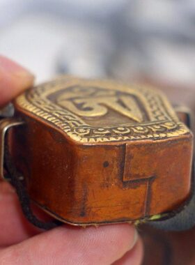 藏式纯铜嘎乌盒挂件尼泊尔手工饰品复古民族风噶乌盒挂件挂坠饰品