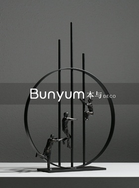 简约现代轻奢家居电视柜金属创意人物造型摆件样板房间软装饰品