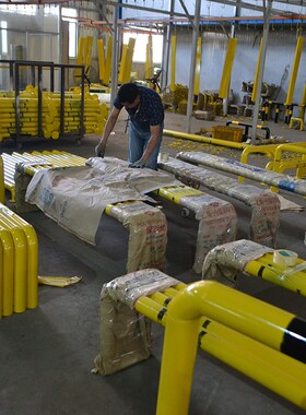 莫及有U型钢管防撞护栏阻车加厚预埋M型栏杆停车位防护道路隔离桩
