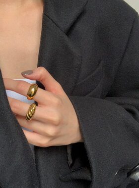 甜心菠萝戒指！轻奢时髦组合春季新款高级感大方气质出彩出游百搭