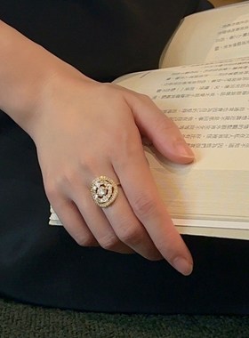2025年法式复古手工轻奢高级感C时尚闪耀气质百搭可调节戒指手饰