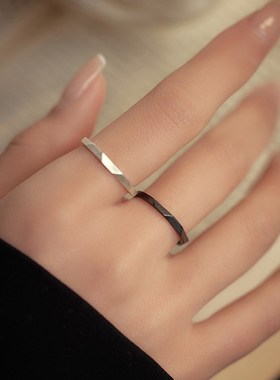 Sa925银极简菱形素圈男女对戒几何轻奢异地恋情人节开口指环