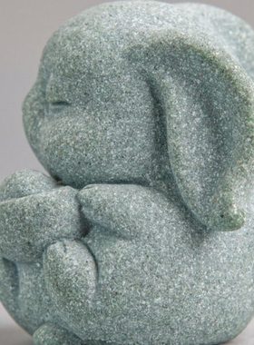 逗兽记 创意兔抱钱可爱动物桌面装饰品小摆件青砂石茶宠鱼缸造景