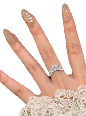 法式精致小排钻皇冠戒指女轻奢高z级感24年新款超仙气质百搭食指