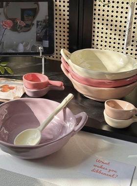 新款陶瓷收捏不规则双耳碗水果沙拉碗泡面碗家用宿舍学生一人食餐