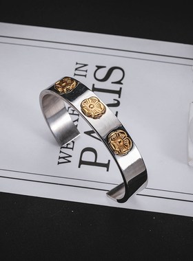 钛钢手镯欧美简约时尚三朵金花情侣饰品个性开口手环潮.人百搭首