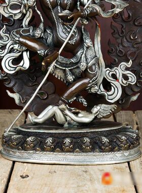 尼泊尔狮面空行母铜像 西藏现代桌面10寸紫铜镀银空行母神