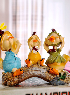 田园家居客厅装饰品可爱小摆件树脂吊脚娃娃创意卧室大头人物摆设