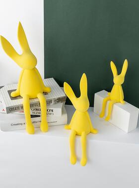 创意潮流克莱因蓝色植绒坐姿兔子摆件家居客厅摆设样板间软装饰品