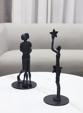 简约创意金属人物摆件舞蹈者桌面饰品样板间家居客厅玄关软装工艺