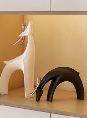 简约现代麋鹿摆件客厅电视柜玄关酒柜装饰品轻奢书柜乔迁新居礼品