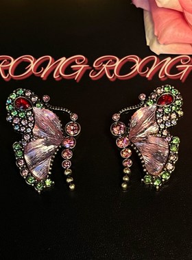 青岛中古vintage彩色蝴v蝶项链轻奢甜美仙气飘飘可爱达标百搭胸针