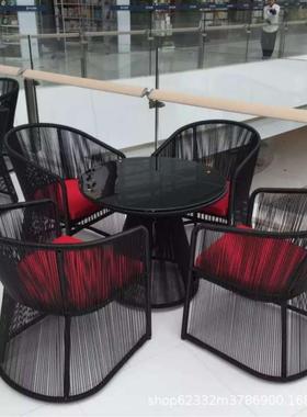时尚户外桌椅庭院别墅露天防水防晒带伞藤编组合阳台休闲藤椅